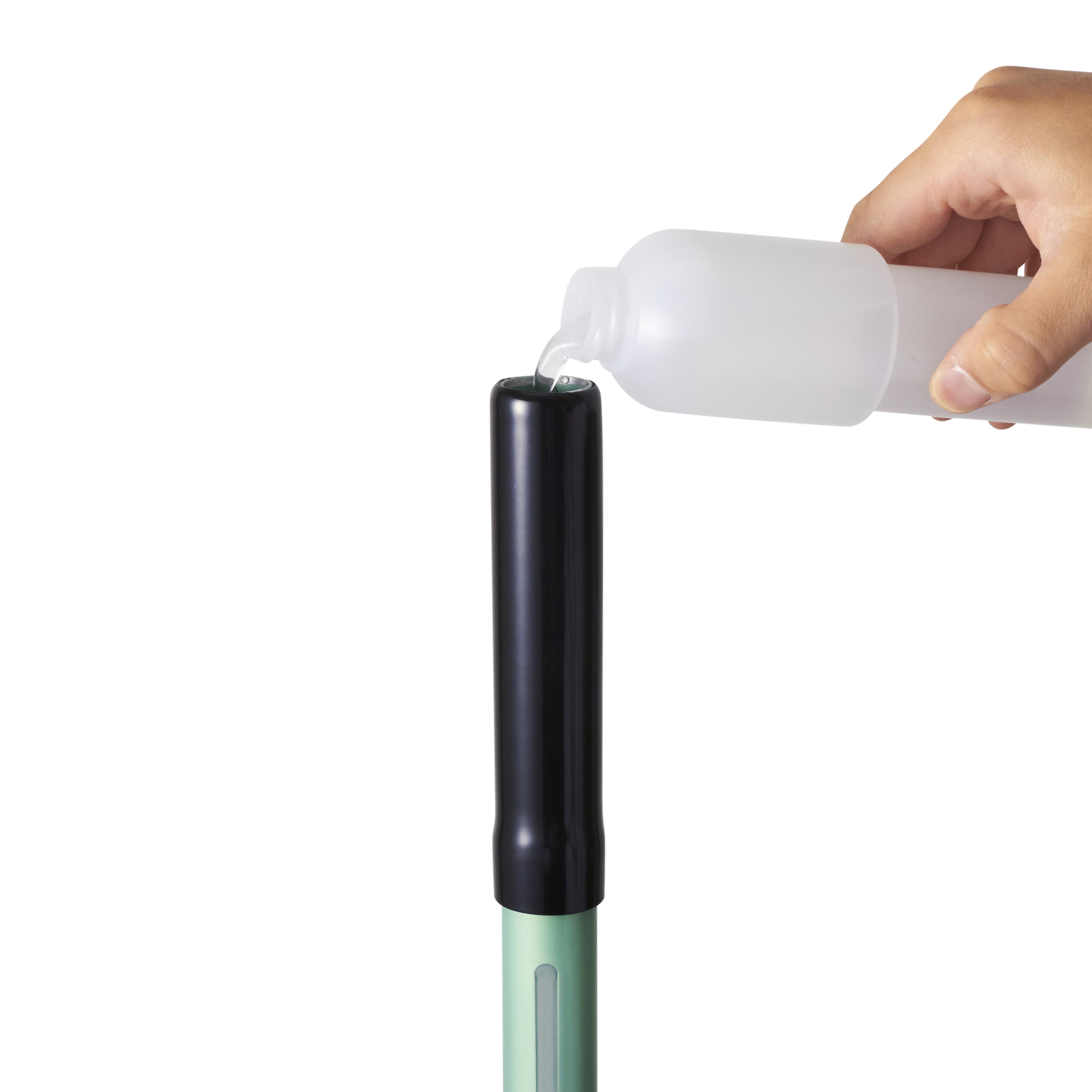 BASEBOARD CLEANING PAD & HLDR 16IN