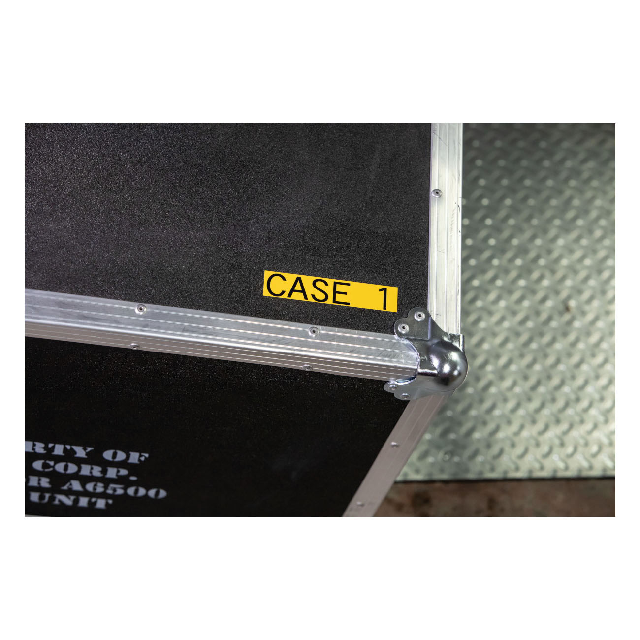 LABEL 1/2IN BK ON YEL B-595 VINYL