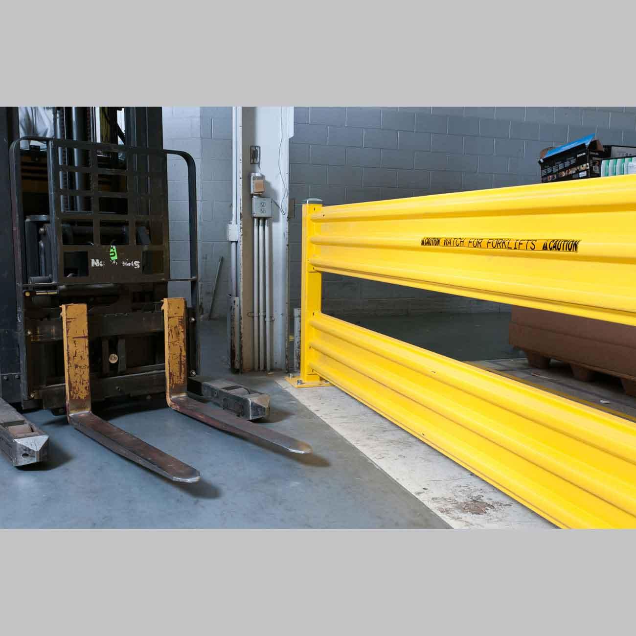 LABEL PTR 50FT 4IN YEL HINT B30