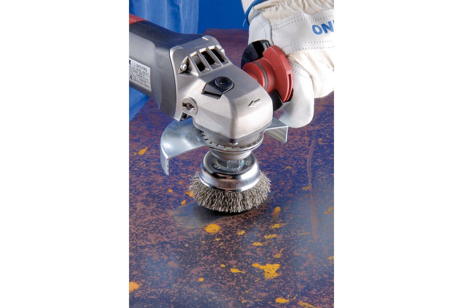 2-3/4IN CRMPD WIRE CUP BRUSH .014 CS 5/8