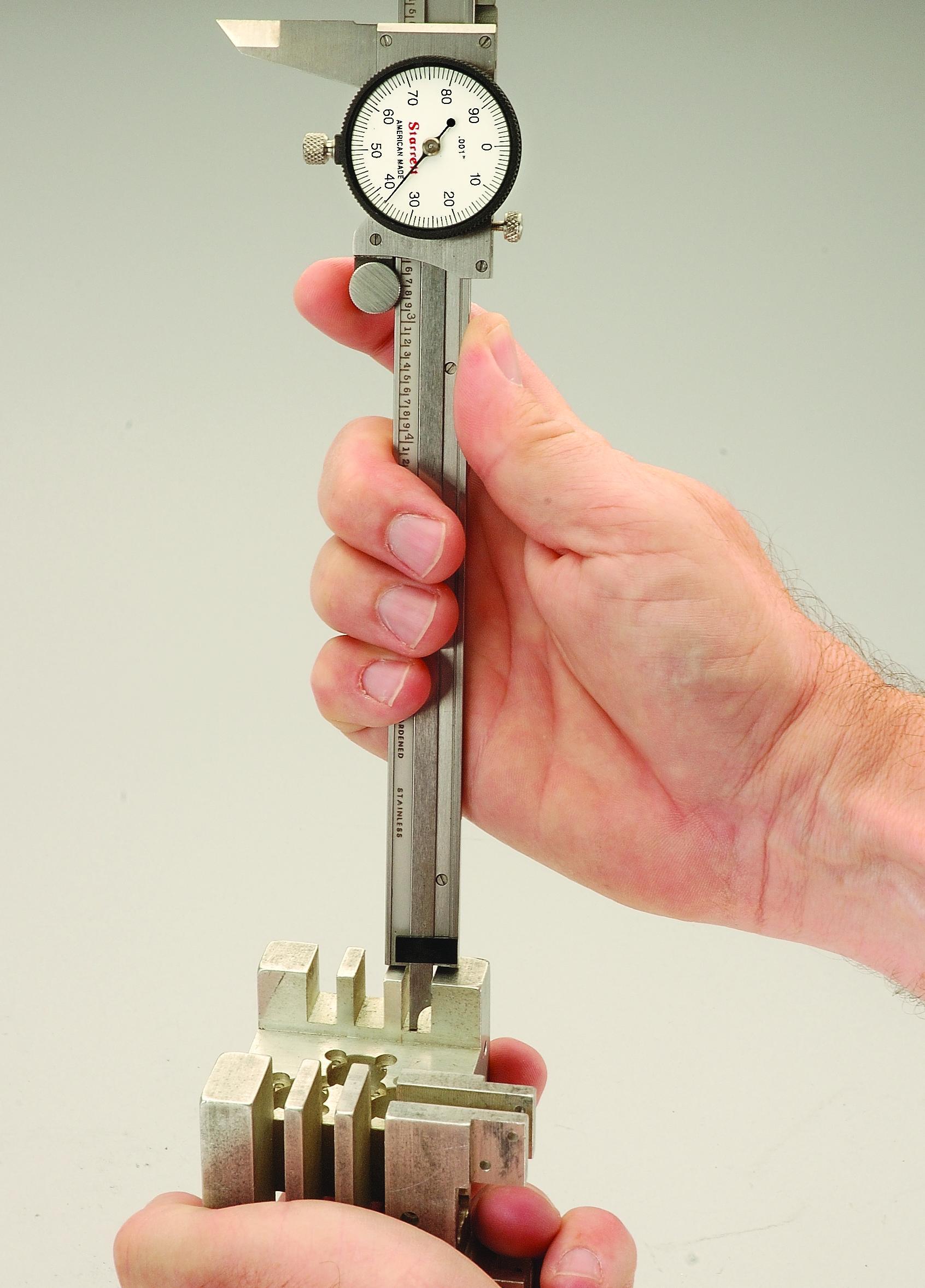 CALIPER DIAL 0-6IN 0.001IN SS SAT SAE
